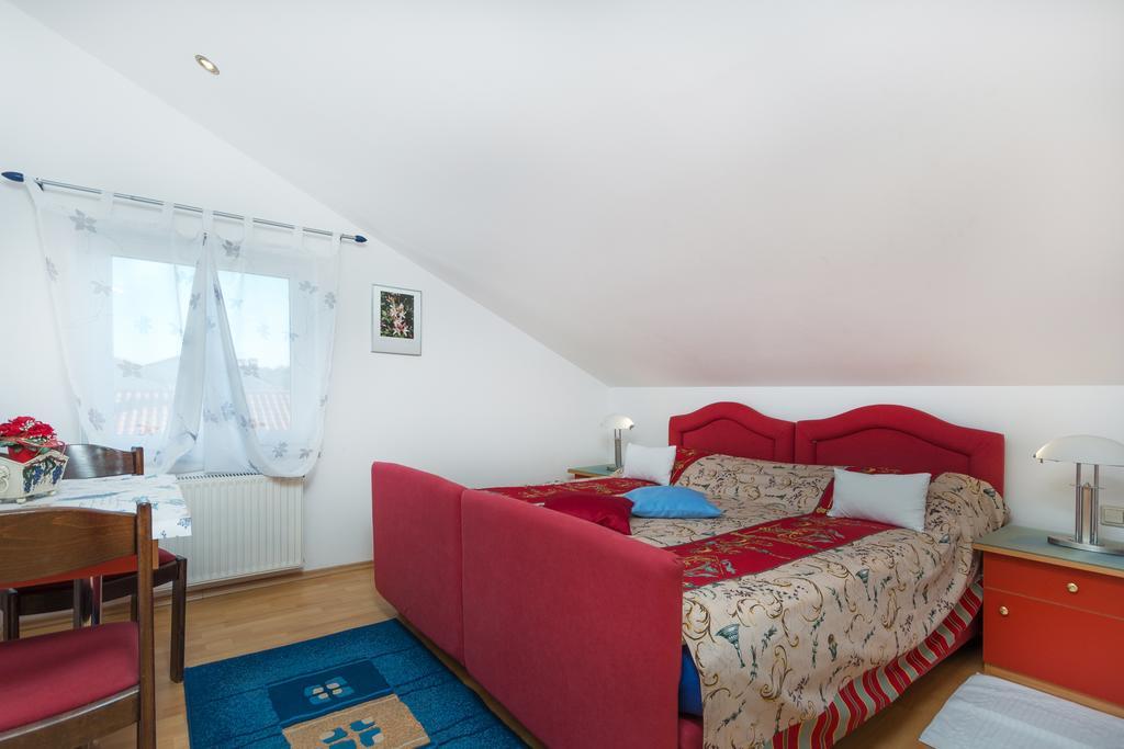 Apartments Villa-Passat Poreč Eksteriør bilde